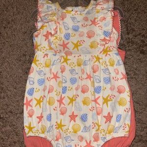 Baby onesie outfits